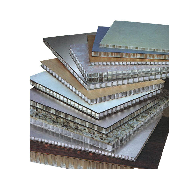 Lengte 4000mm de Comités van het Honingraat de kern Geperforeerde Plafond Bladen van het Aluminiumplafond